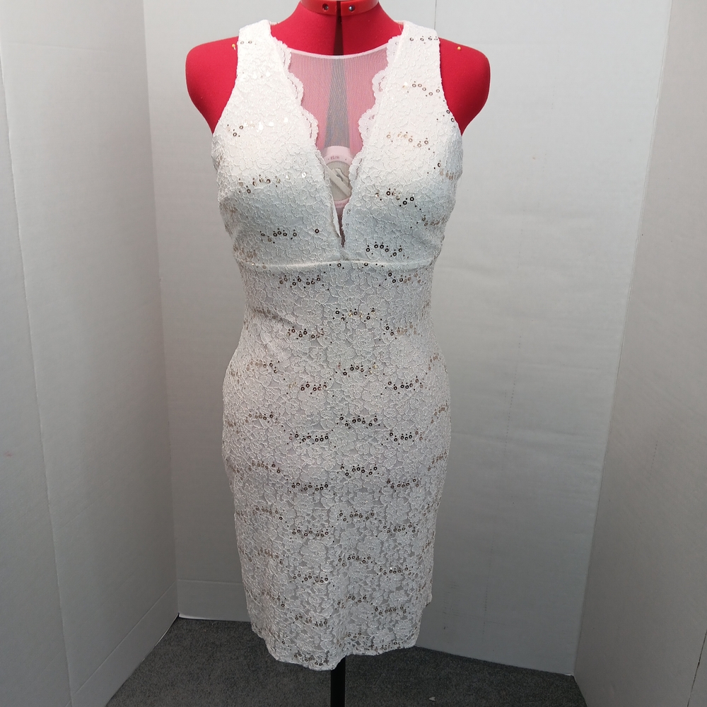 Elegant White Lace Dress